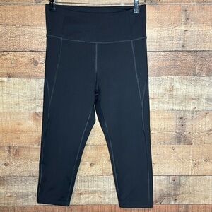 Girlfriend Collective Black Compressive High-Rise Leggings Cropped size Large